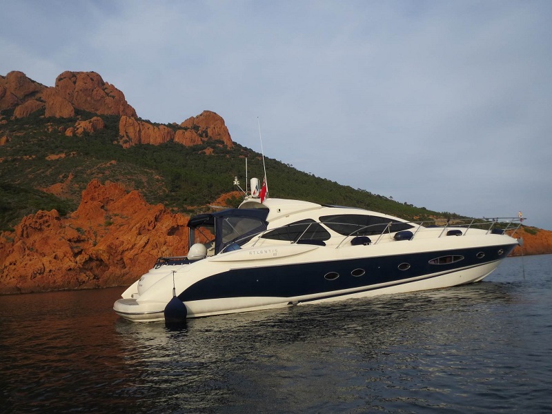 Azimut Atlantis 55